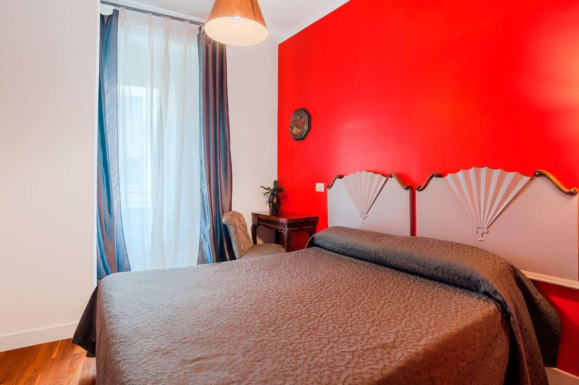 Bed and Breakfast Sotto La Cupola Рим Экстерьер фото