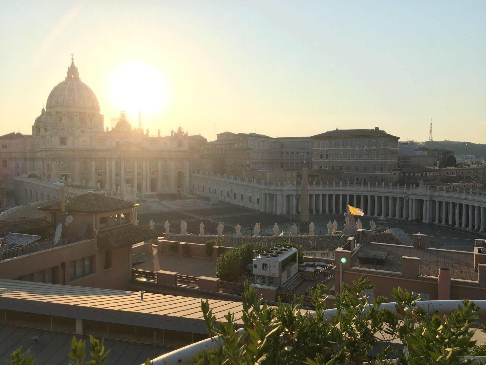 Bed and Breakfast Sotto La Cupola Рим Экстерьер фото